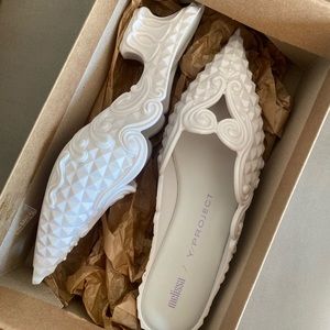 Size 8 Melissa x Y project jelly kitten heel mules